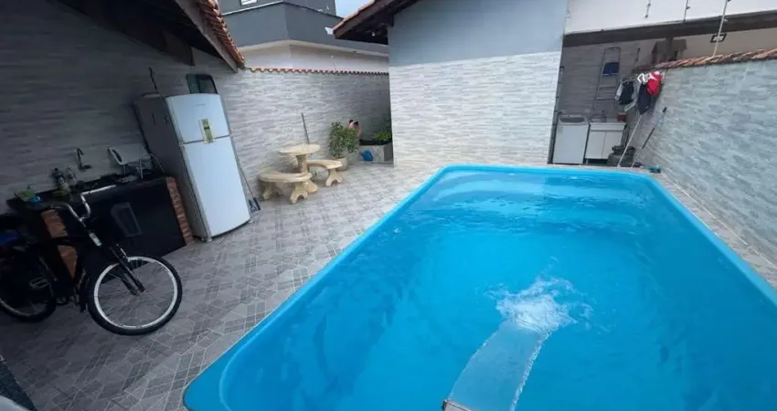 Casa para Venda em Itanhaém, Bopiranga, 2 dormitórios, 1 suíte, 2 banheiros, 3 vagas