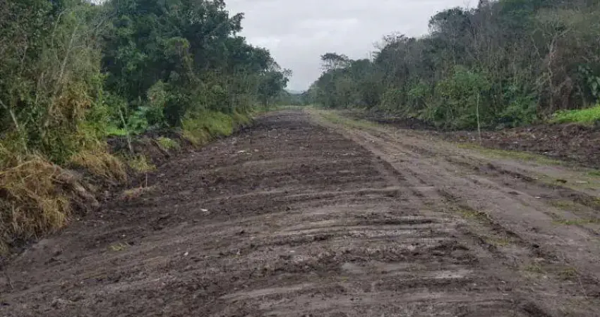 Terreno à venda no Balneario Fênix, Itanhaém
