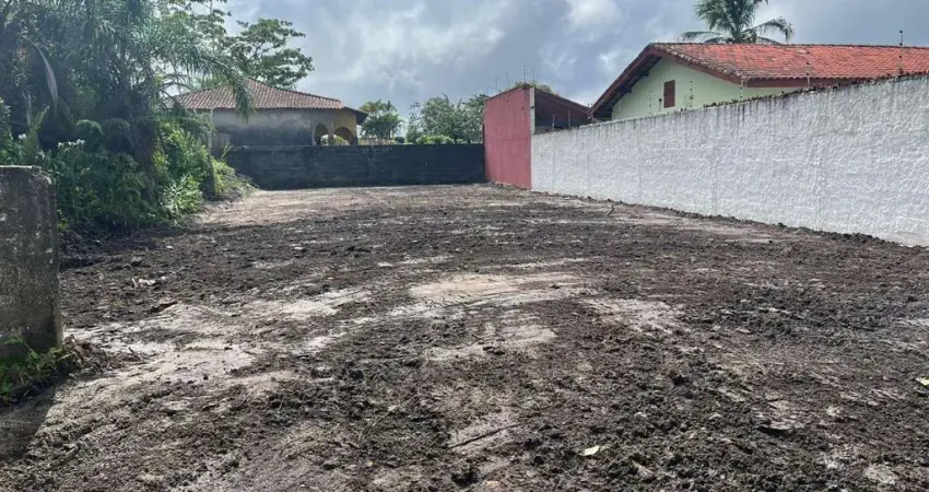 Terreno à venda no Jardim Jamaica, Itanhaém