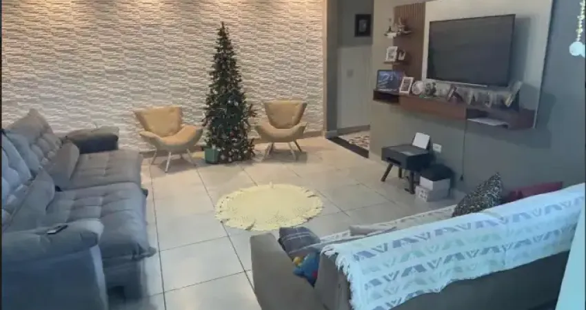 Casa em neopolis sf11 com 4 quartos sendo 2 suítes e piscina e churrasqueira