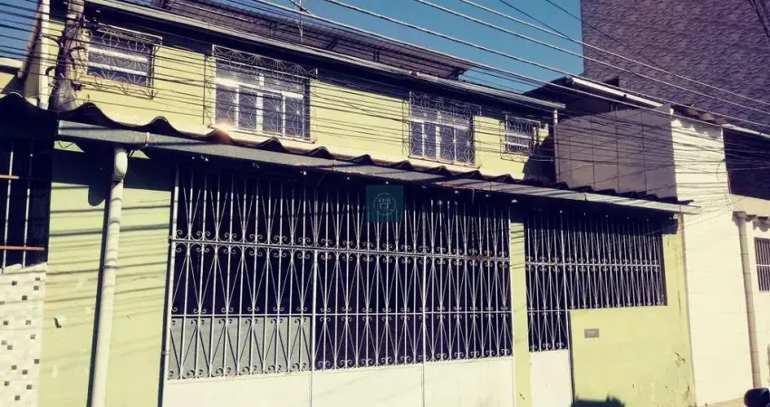 Casa com 3 quartos à venda na Estrada Marechal Castelo Branco, 363, Centro, Nilópolis
