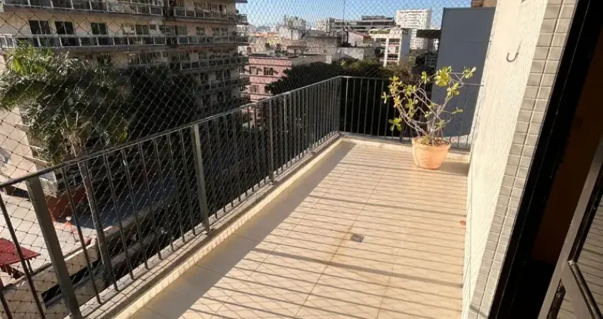 Exclusivo 3 quartos com suíte, varandão e lazer completo na tijuca