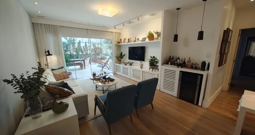 Cobertura ampla e sofisticada na tijuca, ao lado do colégio militar