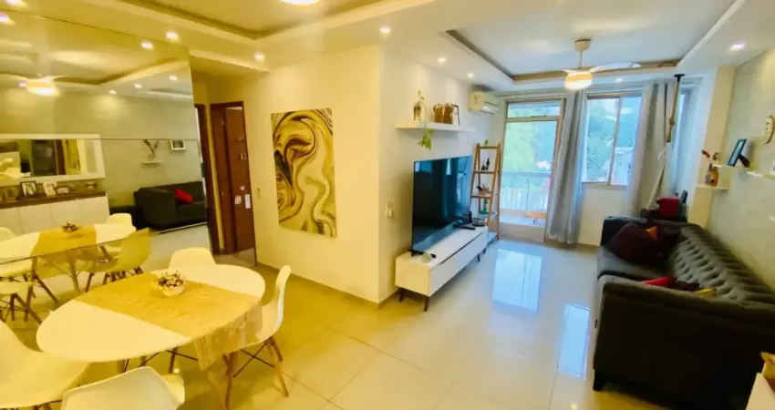 Oportunidade! apartamento reformado 3 quartos, varandão e vista cinematográfica – vila isabe