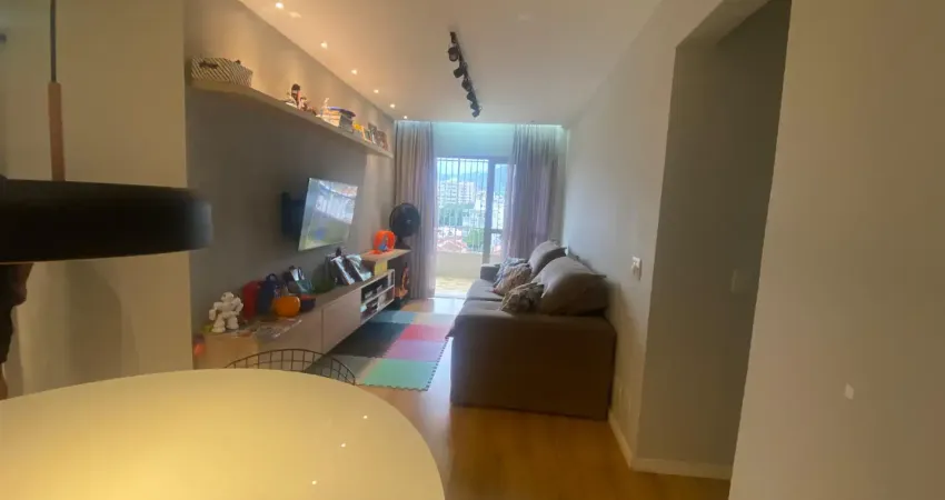 Varandão,2 quartos, suíte, 2 vagas e direito à laje — exclusivo no grajaú