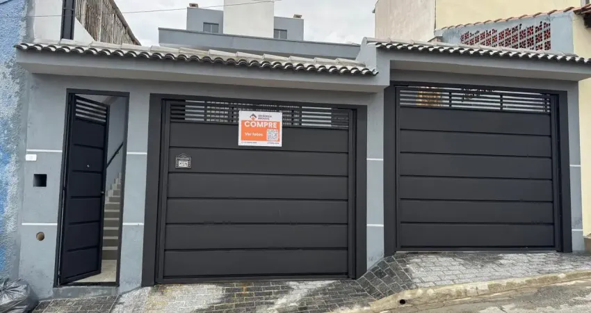 Casa à venda na Rua Vitantônio D'Abril, 29, Jardim Alzira, São Paulo