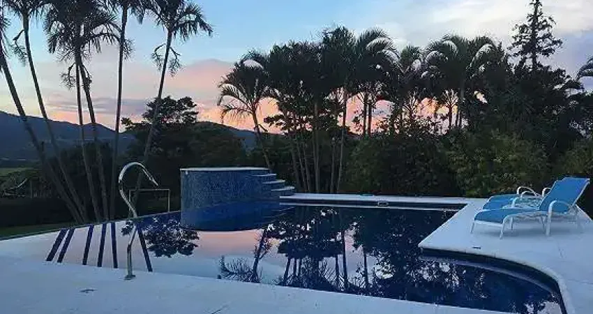 Chácara / sítio com 3 quartos à venda na Flamboyant, 180, Centro, Joanópolis