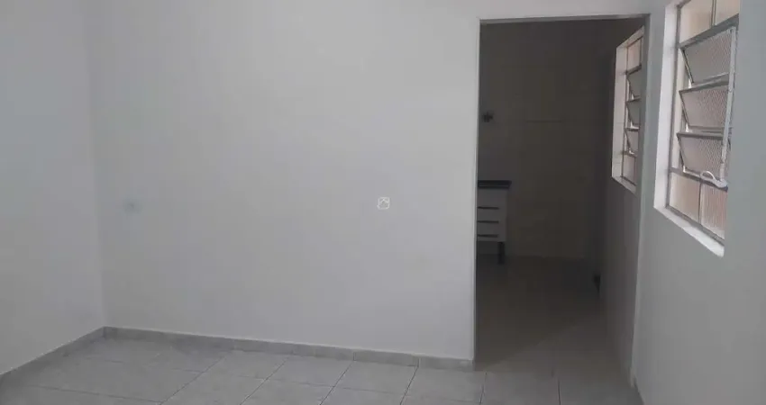 Casa com 1 quarto para alugar na Rua Professor Licínio, 952, Vila Scarpelli, Santo André