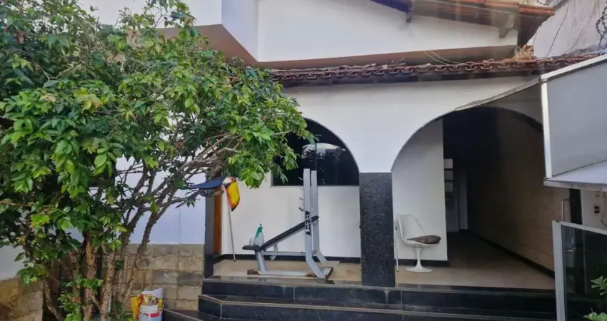 Casa comercial para alugar na Amapá, 200, Serra, Belo Horizonte