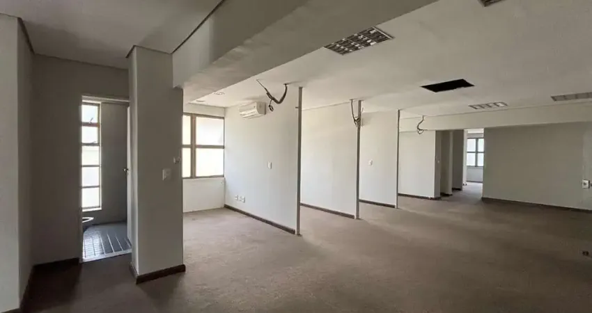 Sala comercial com 2 salas para alugar na Rua Tomé de Souza, 273, Savassi, Belo Horizonte