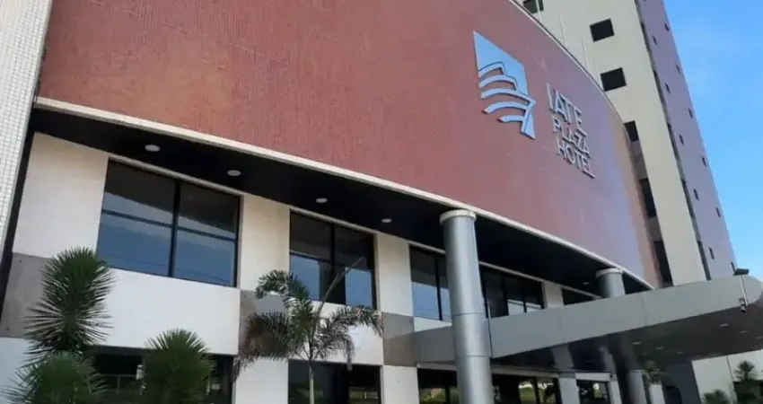 Lindo flat na av. beira mar com vista mar, nascente, andar alto