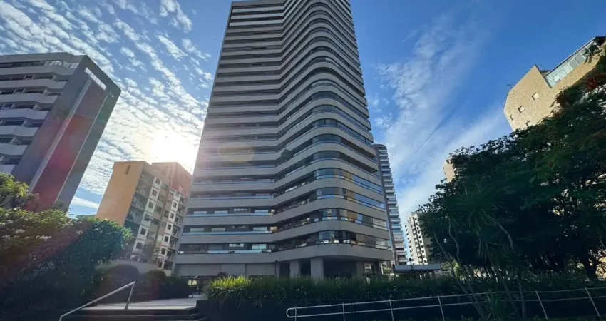 Ótimo apartamento bem localizado, andar alto, nascente 5 suítes, 5 vagas