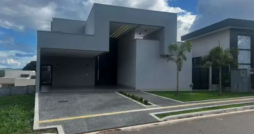 Casa com 4 quartos à venda na Rua GGC20, 147, Residencial Goiânia Golfe Clube, Goiânia