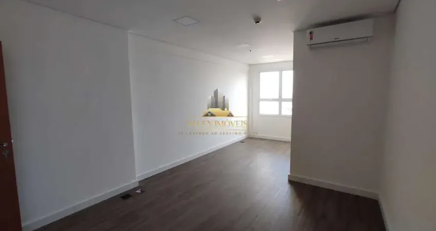 Sala comercial para alugar na Rua Tiradentes, 299, Centro, Jacareí