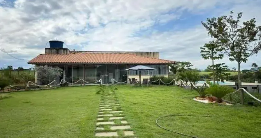 Sítio para venda em serra, área rural de serra, 2 dormitórios, 1 suíte, 2 banheiros, 6 vagas