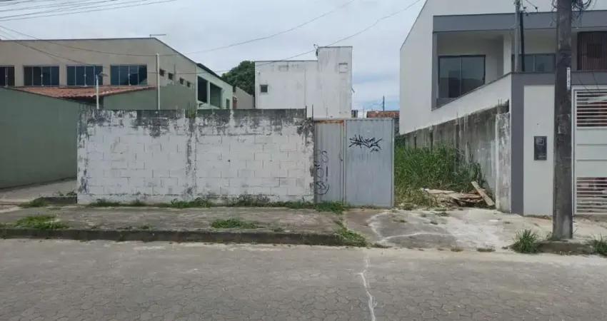 Terreno à venda na Rua Arpoador, 25, Morada de Laranjeiras, Serra