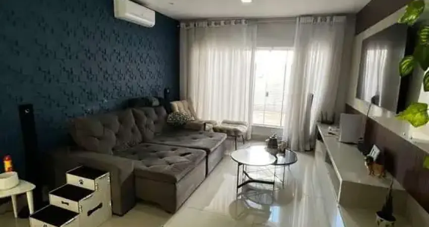 Casa com 4 quartos à venda no Parque Residencial Jaguari, Americana