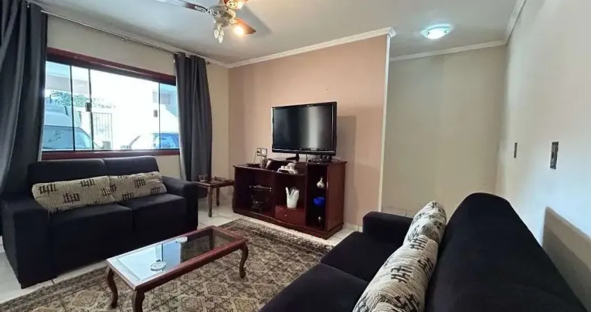 Casa com 3 quartos à venda no Parque Novo Mundo, Americana 