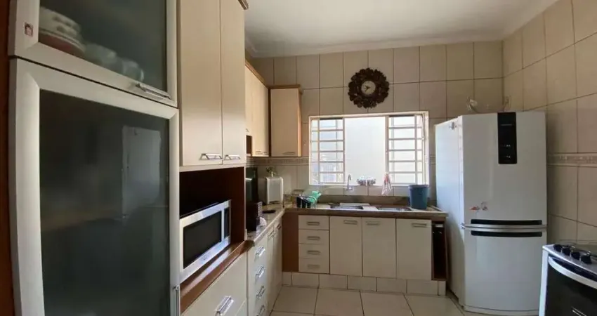 Casa com 3 quartos à venda no Jardim Bela Vista, Americana 