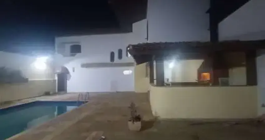 Casa com 3 quartos para alugar na Praia dos Namorados, Americana 