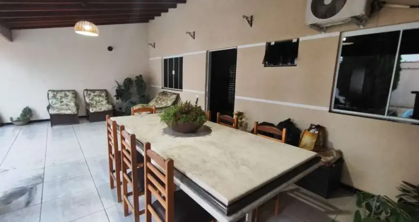 Casa com 3 quartos à venda no Jardim Dona Regina, Santa Bárbara D'Oeste 