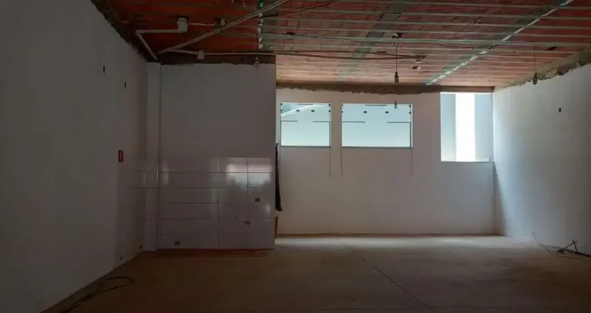 Casa comercial com 1 sala para alugar na Vila Massucheto, Americana