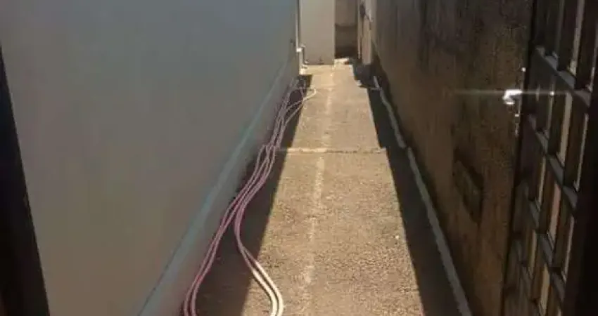 Casa com 3 quartos à venda na Vila Louricilda, Americana