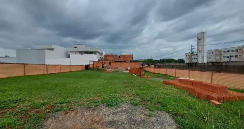 Terreno à venda na chácara letônia, americana por r$585.000