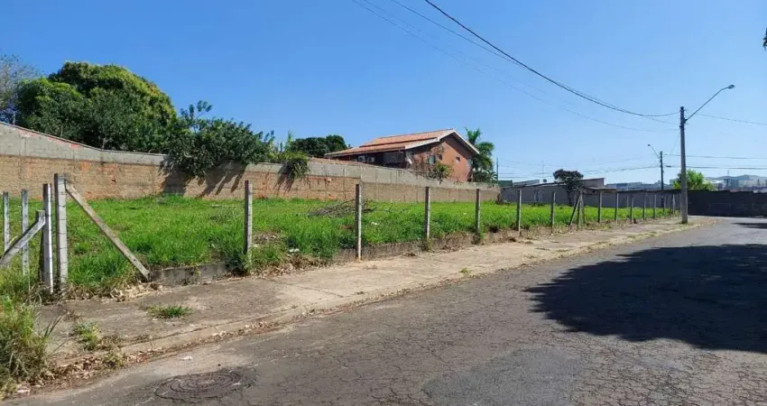 Chácara / sítio à venda na Vila Letônia, Nova Odessa 