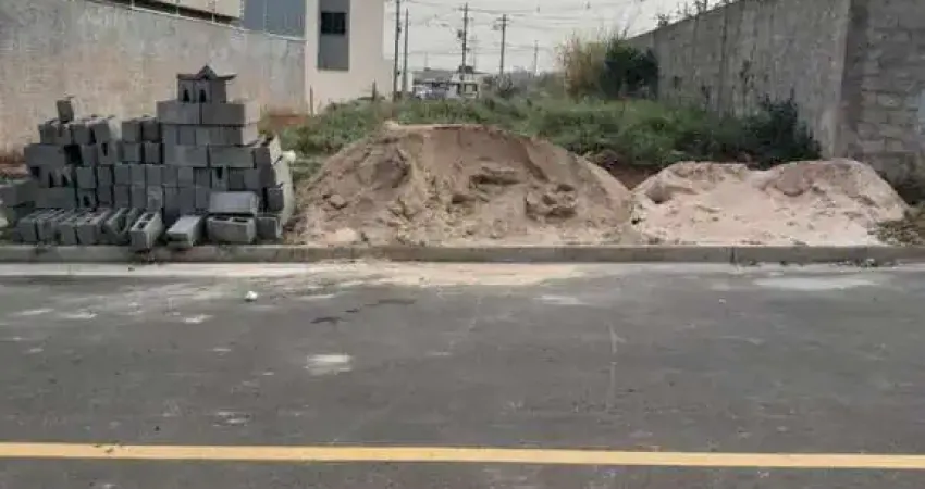 Chácara / sítio à venda no Jardim dos Lagos, Nova Odessa 