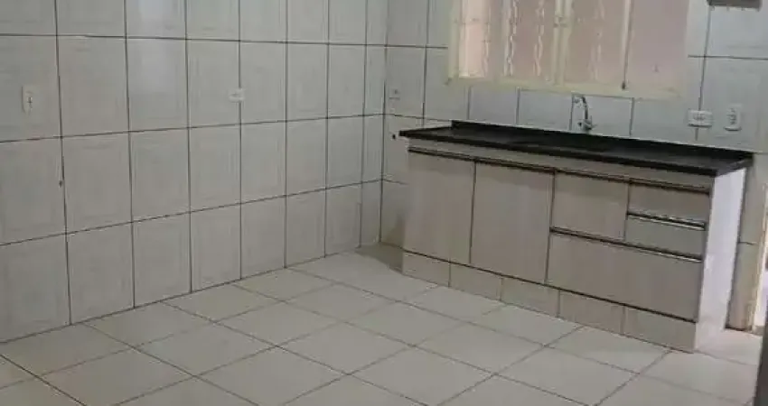 Casa com 2 quartos à venda no Jardim da Balsa I, Americana 