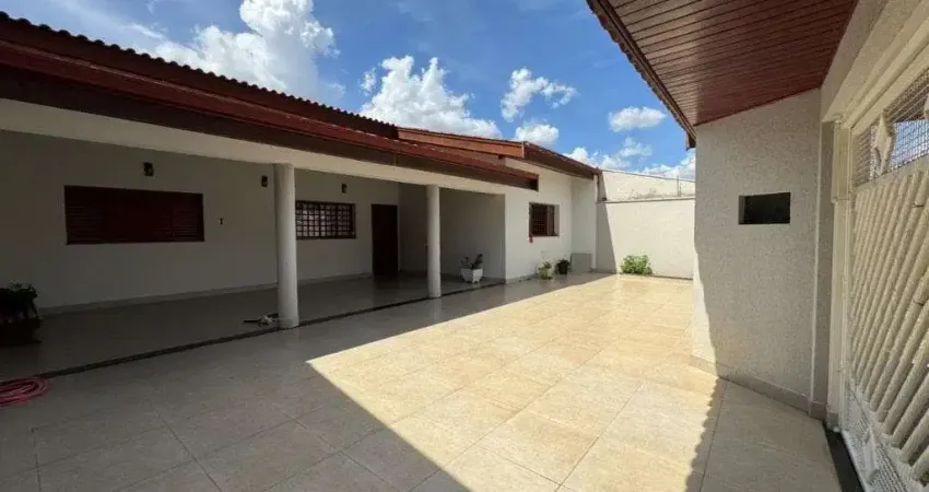 Casa com 4 quartos à venda no Jardim Amélia, Americana 