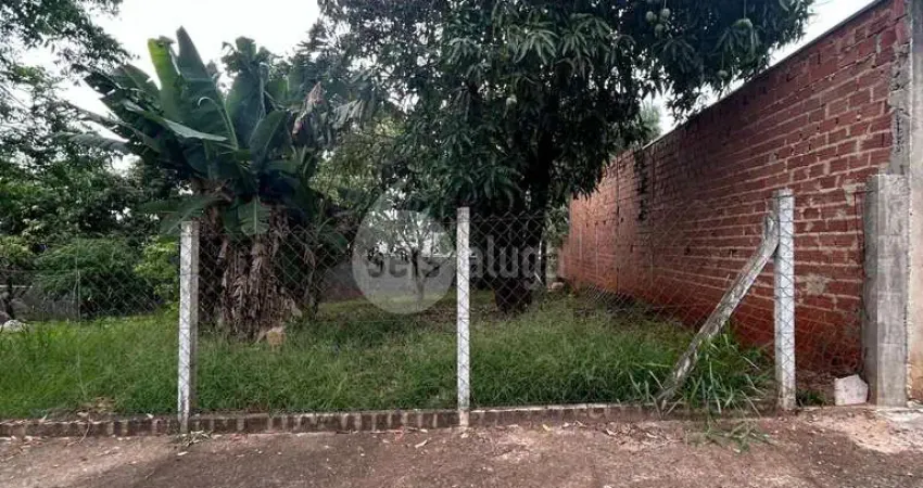 Terreno à venda no Residencial Vale das Nogueiras, Americana 