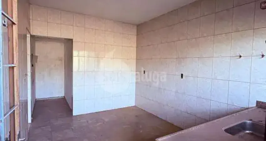 Casa e salão comercial à venda no parque das nações, avenida europa, bairro parque das nações.