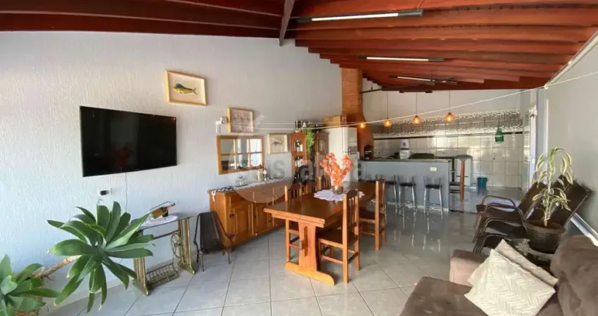 Casa à venda no vale das nogueiras, americana, 3 dorms, 233m²