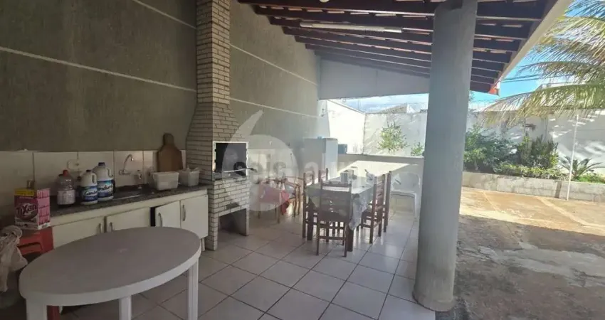 Casa com 4 quartos para alugar na Vila Biasi, Americana 