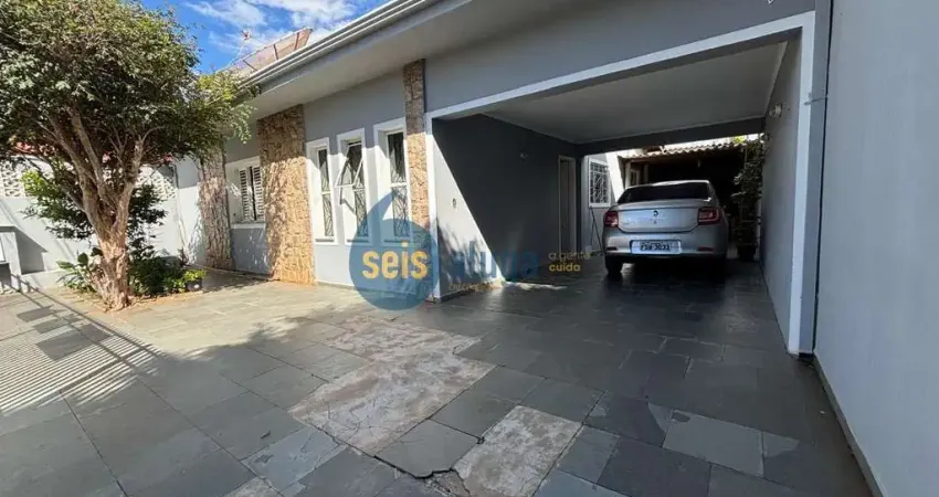 Casa com 3 dormitórios à venda, 130m² por R$ 465.000,00 - Vila Amorim - Americana-SP