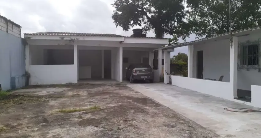 Casa para venda em itanhaém, jardim umuarama, 3 dormitórios, 1 suíte, 1 banheiro, 6 vagas