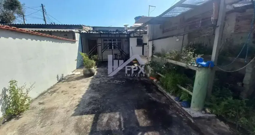 Casa para venda em itanhaém, balneário gaivota, 2 dormitórios, 1 banheiro, 2 vagas