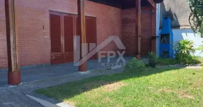 Casa para venda em peruíbe, centro, 2 dormitórios, 1 suíte, 1 banheiro, 3 vagas