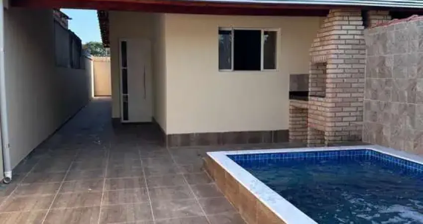 Casa para Venda em Itanhaém, Nova Itanhaém, 2 dormitórios, 1 suíte, 1 banheiro, 2 vagas