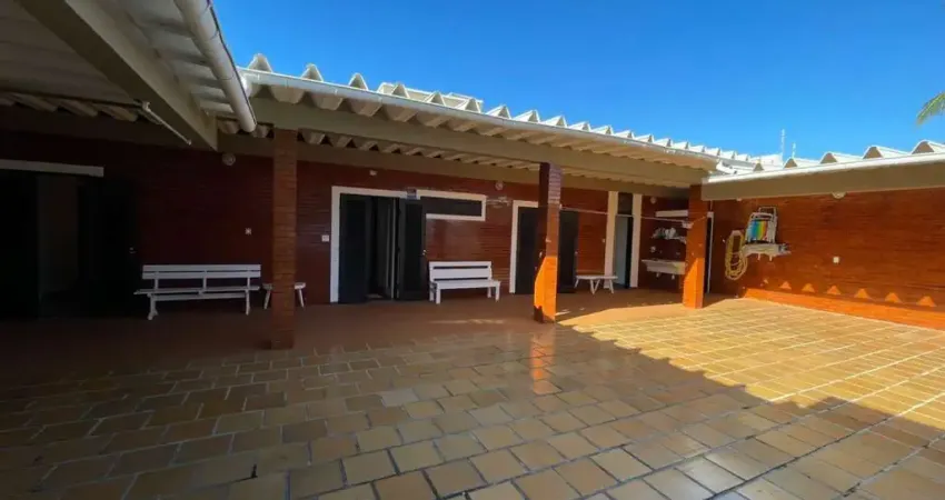 Casa para Venda em Itanhaém, Cibratel 1, 4 dormitórios, 4 suítes, 1 banheiro, 4 vagas