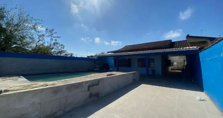 Casa para Venda em Itanhaém, Jardim Regina, 3 dormitórios, 1 suíte, 3 banheiros, 5 vagas