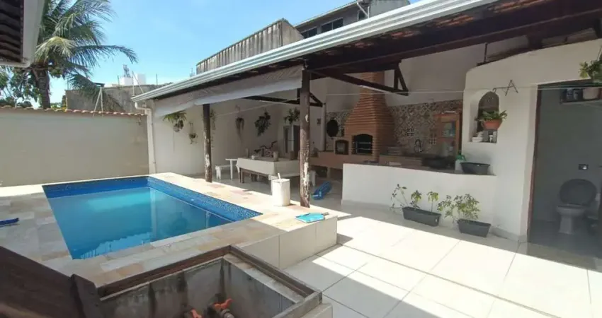 Casa para venda em itanhaém, tupy, 4 dormitórios, 1 suíte, 2 banheiros, 6 vagas