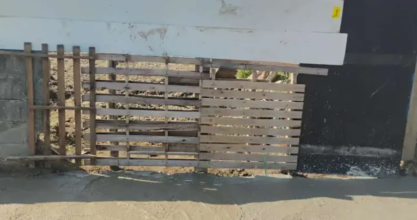 Terreno à venda no Jardim Regina, Itanhaém