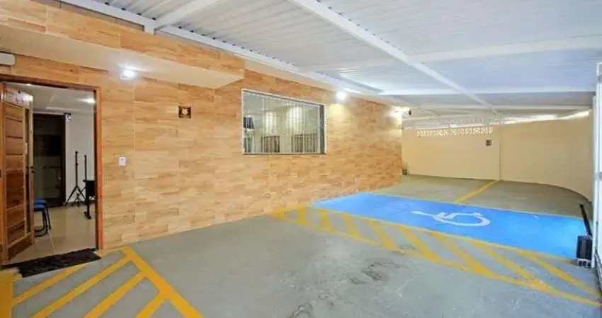 Casa para Venda em Peruíbe, Centro, 3 dormitórios, 3 banheiros, 5 vagas