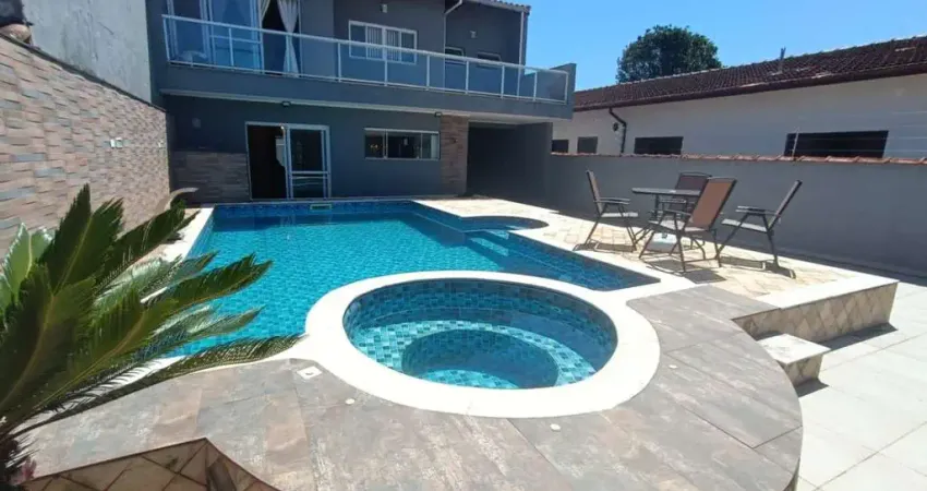 Casa para Venda em Itanhaém, Praia dos Sonhos, 3 dormitórios, 3 suítes, 3 banheiros, 10 vagas