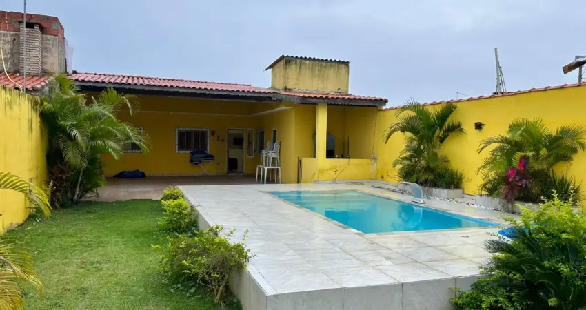 Casa com piscina para venda, na cidade itanhaém, litoral sul de sp