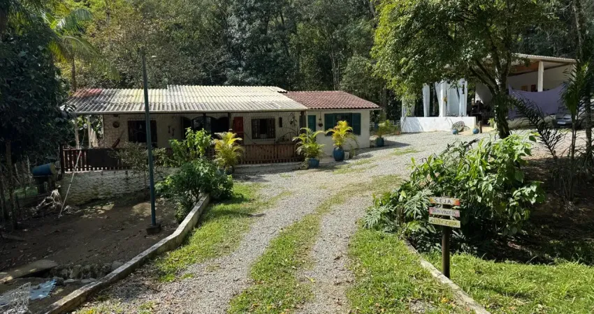 Chácara para venda, na cidade de pedro de toledo, no litoral sul de sp