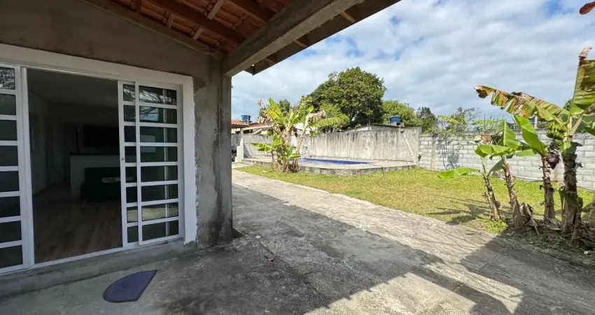 Casa com piscina para venda, em itanhaém, no litoral sul de sp